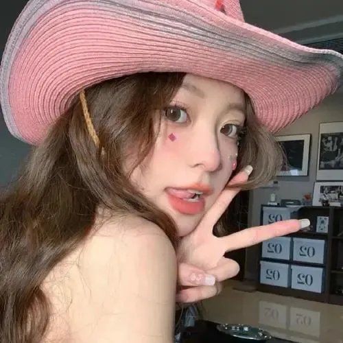 妈妈葬礼当天我手撕渣男